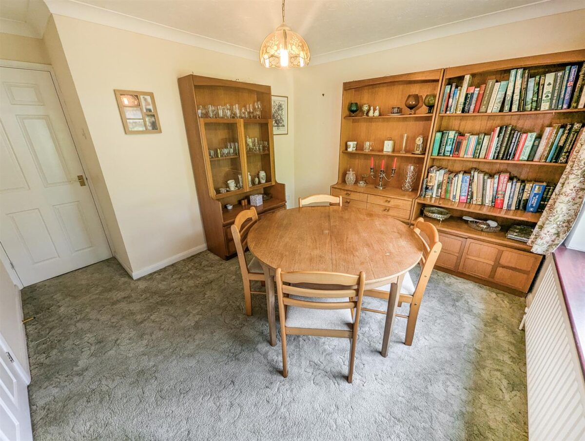 Briery Close, Great Oakley, Corby
