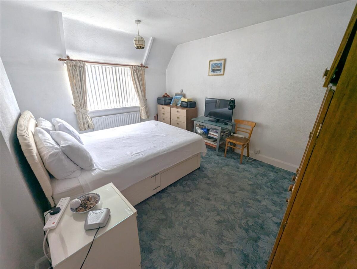 Stephenson Way, Corby