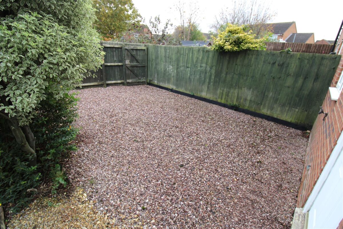 Barth Close, Great Oakley, Corby