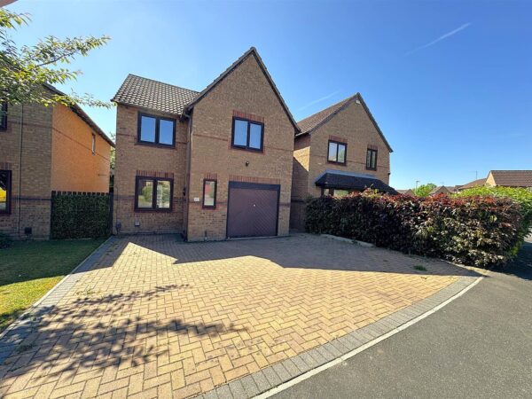 Sycamore Drive, Desborough, Kettering