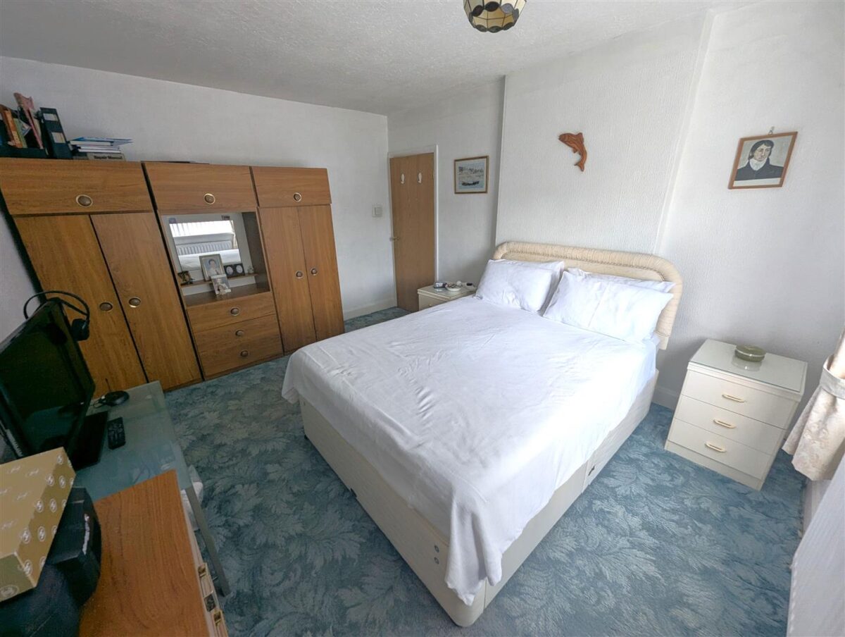 Stephenson Way, Corby