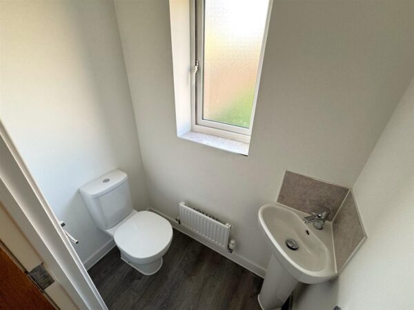 Kennard close, Corby