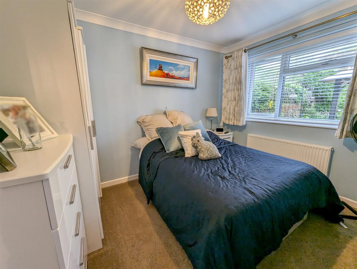 Cambridge avenue, Corby