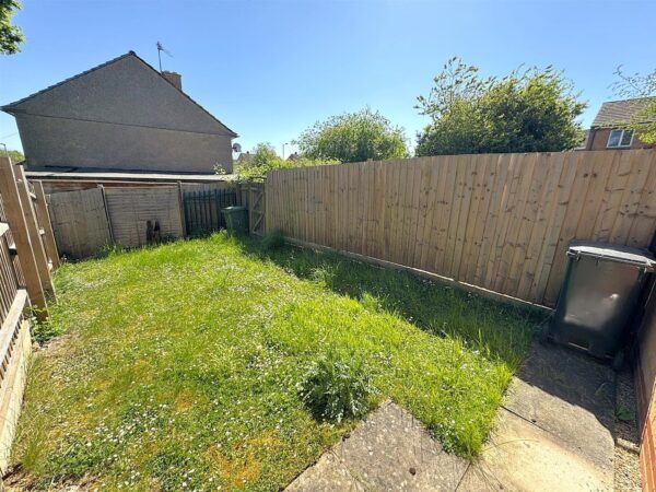 Lowry Close, Corby