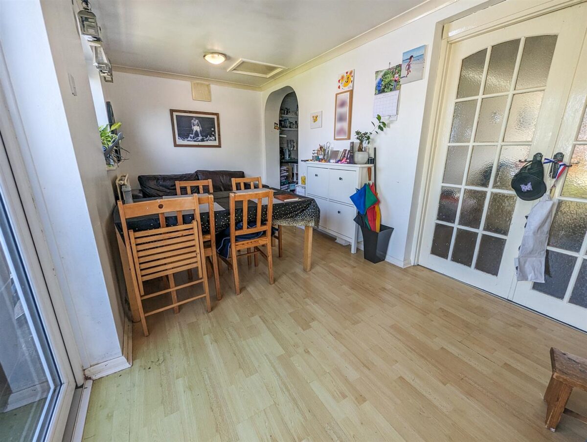 Sturminster Way, Corby