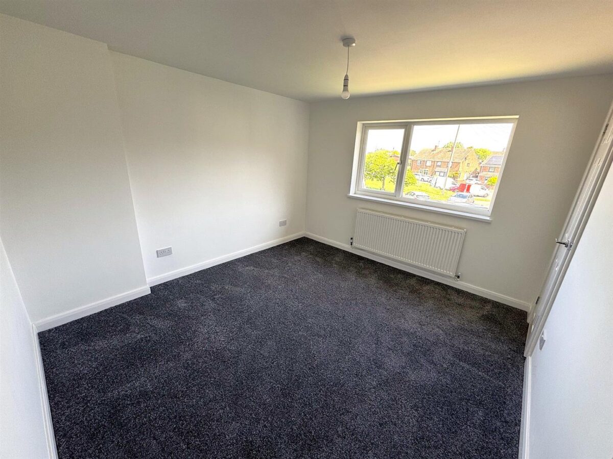 Clovelly Court, Corby