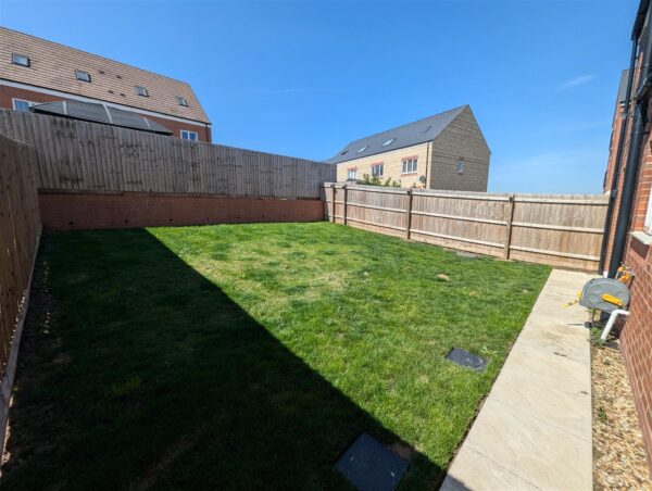 Kennard close, Corby