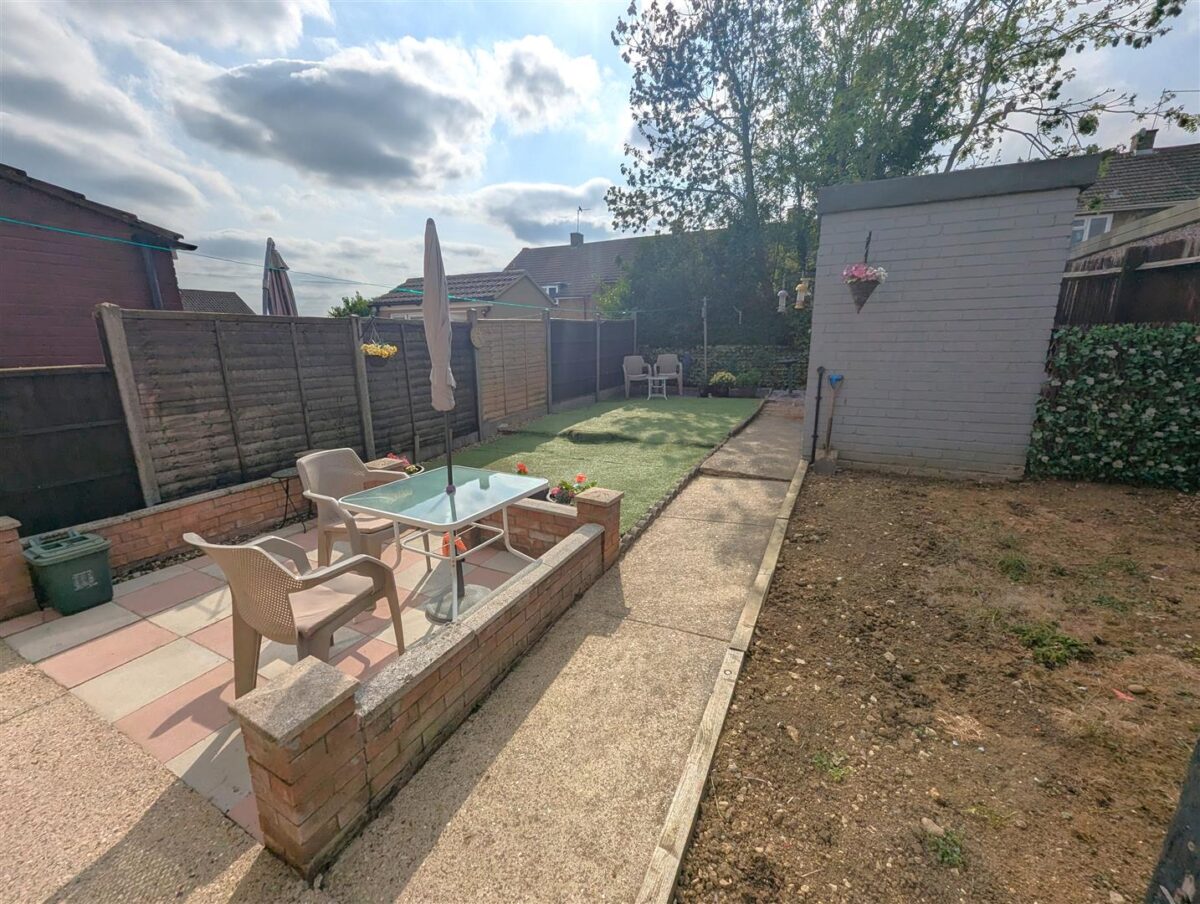 Lavery Court, Corby