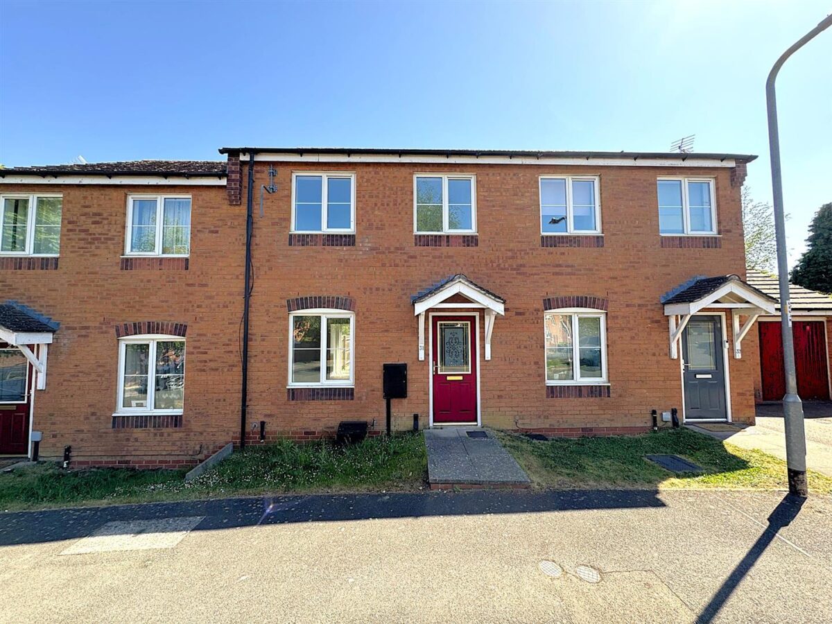 Lowry Close, Corby