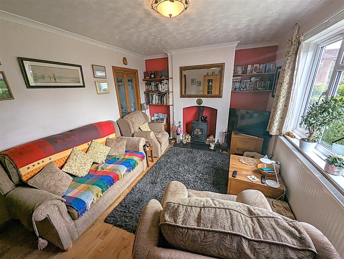 Springfield Grove, Corby