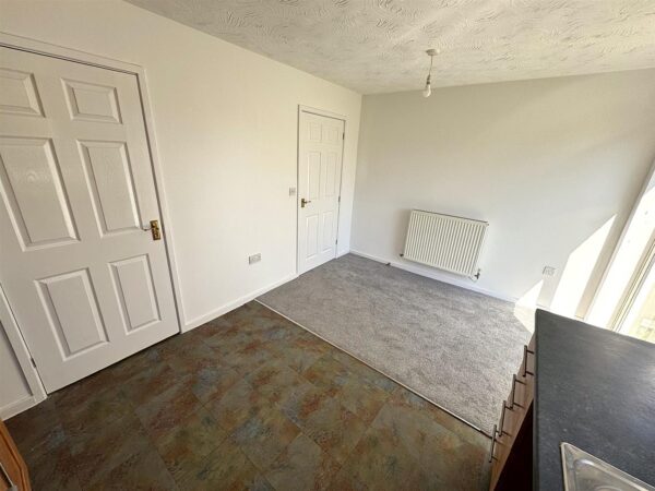 Lowry Close, Corby