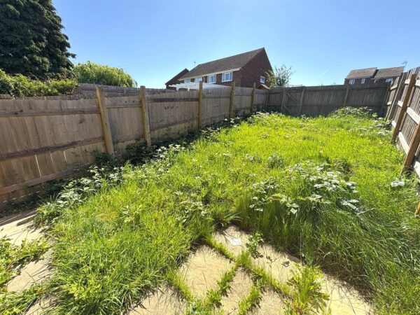 Lowry Close, Corby