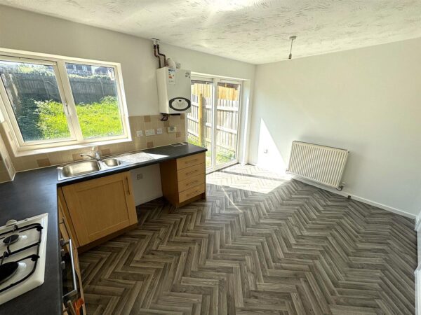 Lowry Close, Corby