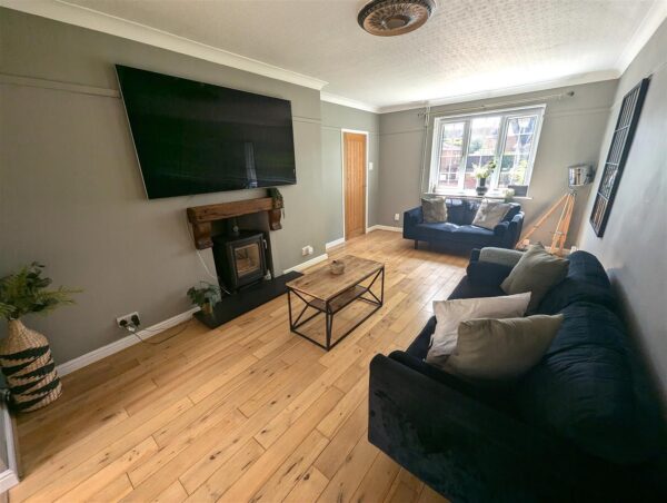 Westfields Road, Corby