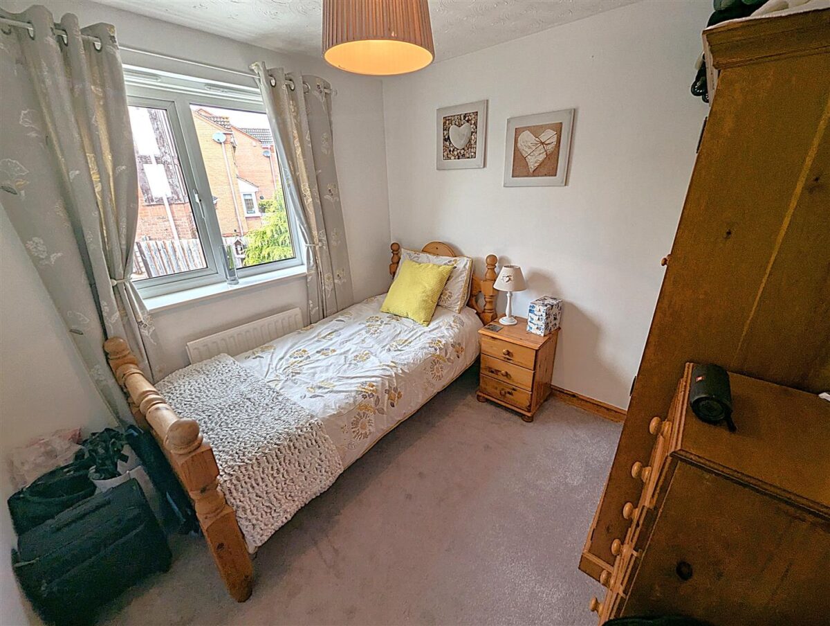 Wroe Close, Corby