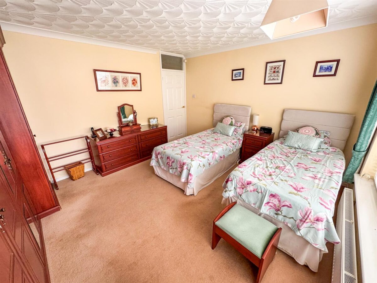 Denmark Close, Corby