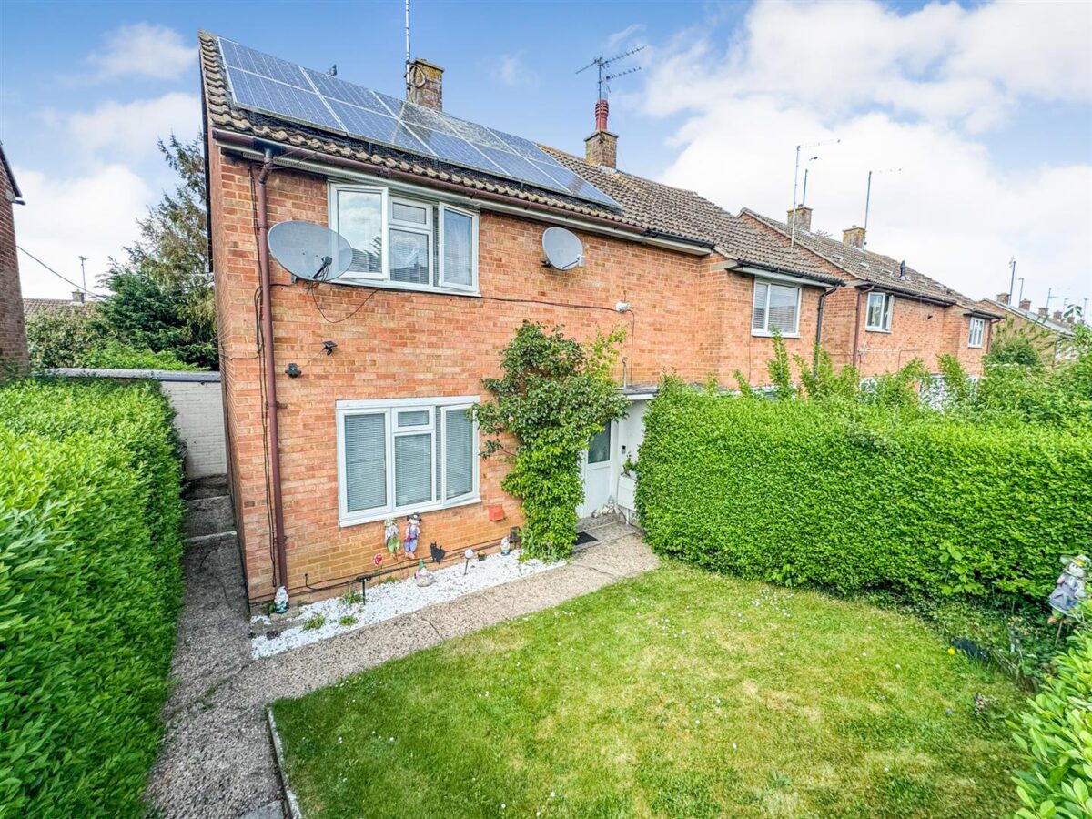 Blake Road, Corby