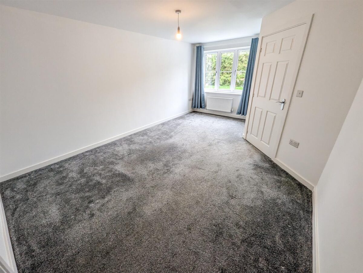 Menzel Road, Weldon, Corby
