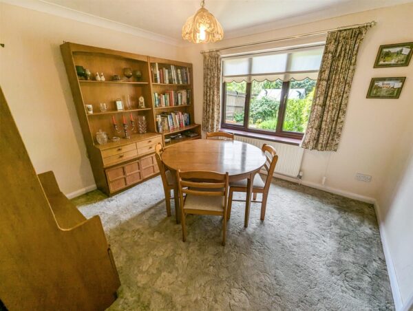 Briery Close, Great Oakley, Corby