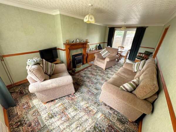 Caythorpe Square, Corby