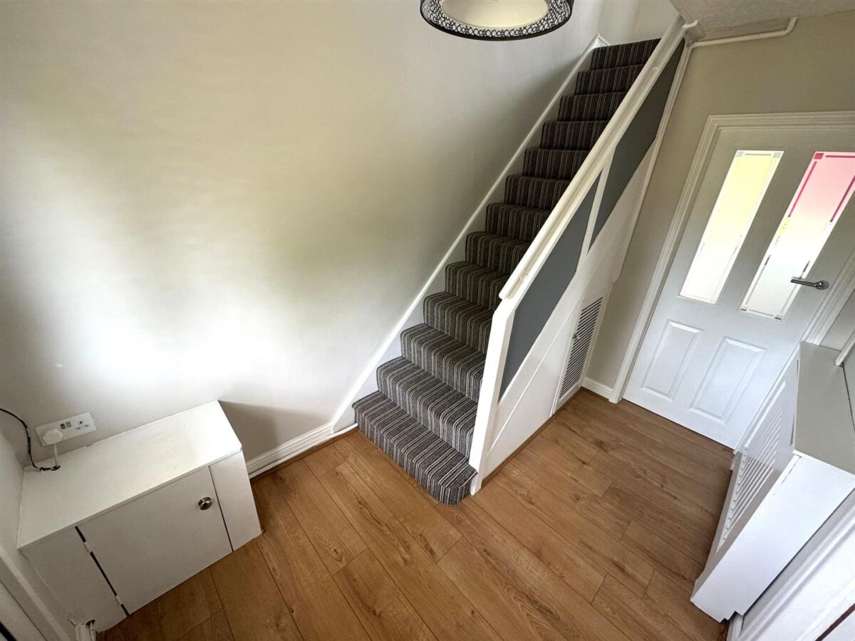 Dryden Way, Corby