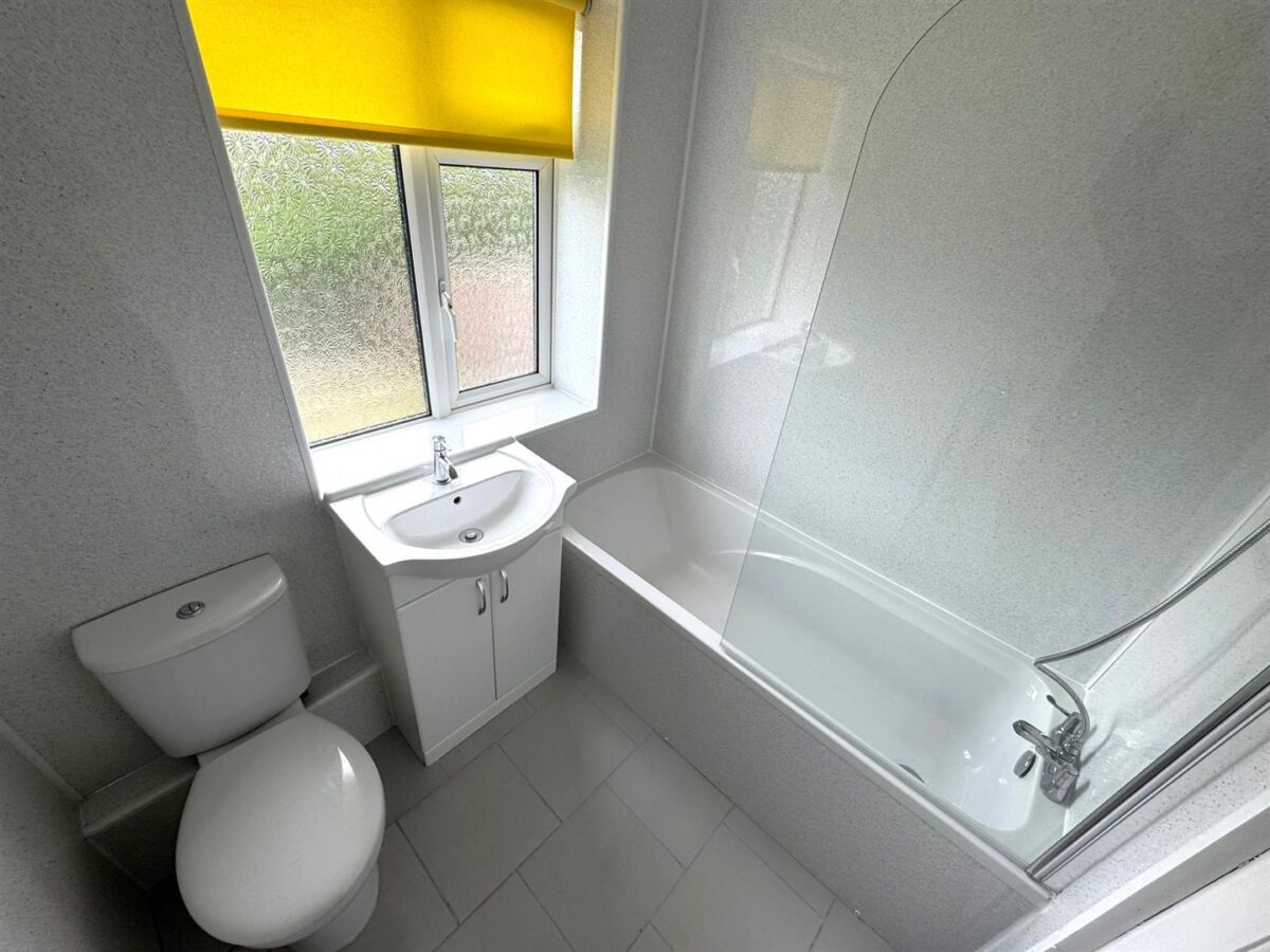 Dryden Way, Corby