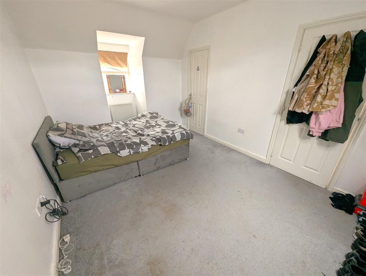 Wren Close, Corby
