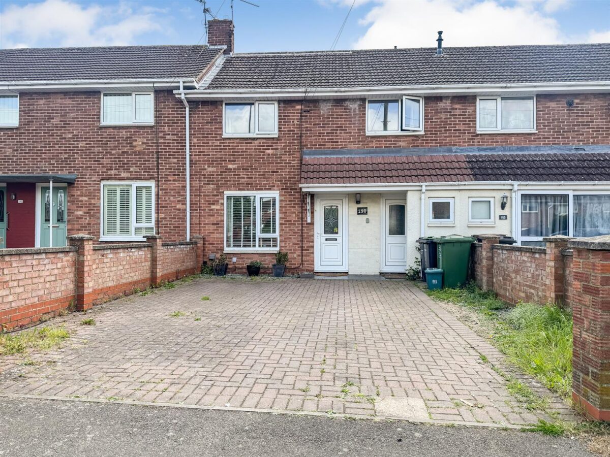 Kingsthorpe Avenue, Corby