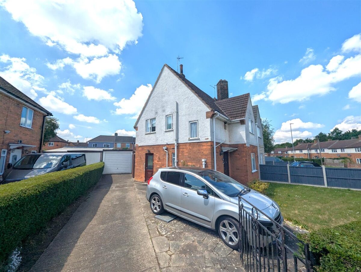 Stephenson Way, Corby