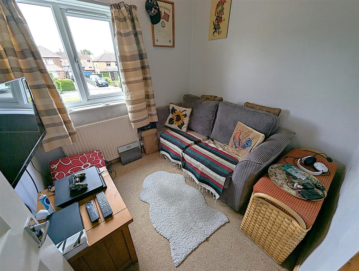 Springfield Grove, Corby
