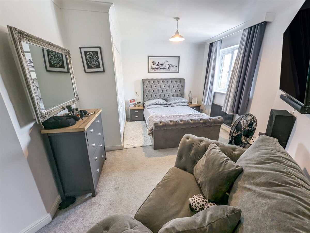 Rose Close, Corby