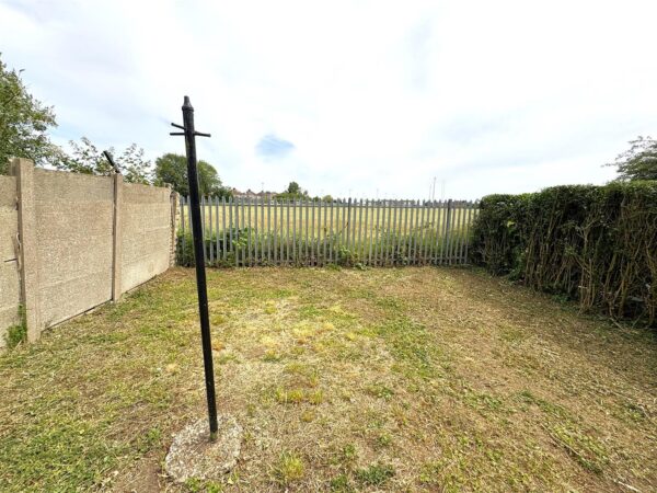 Studfall Avenue, Corby