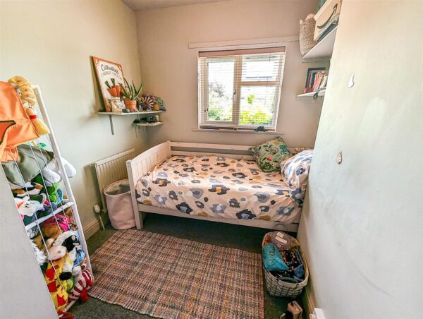 Stephenson Way, Corby