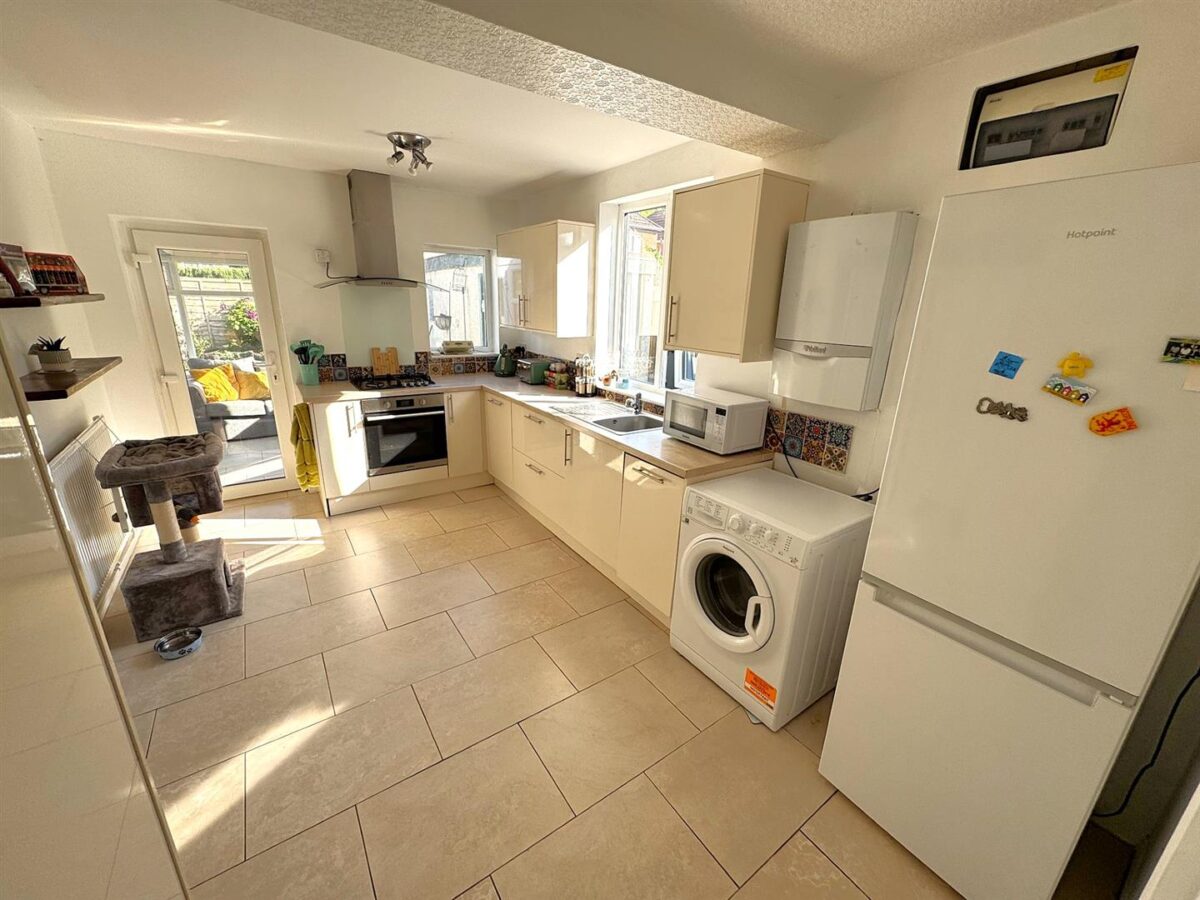 Chapman Grove, Corby