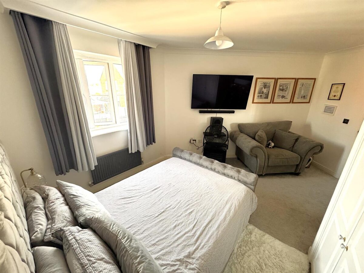 Rose Close, Corby