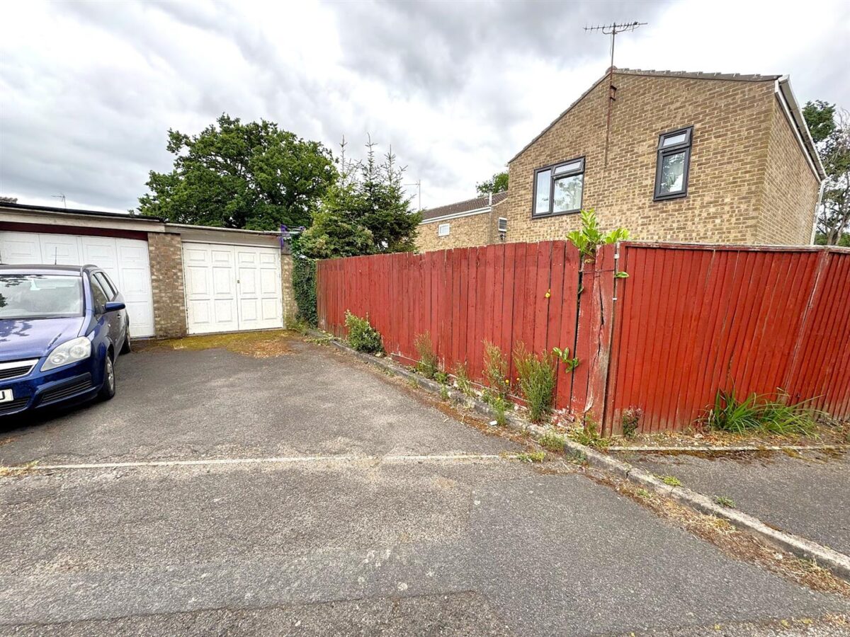 Bamburg Close, Corby