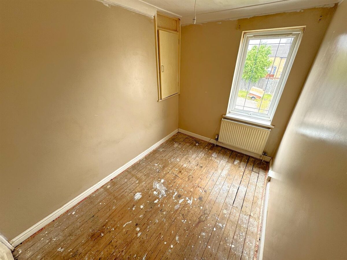 Brigg Court, Corby