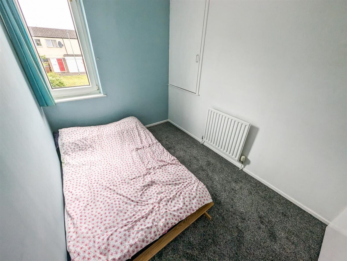 Greig Walk, Corby