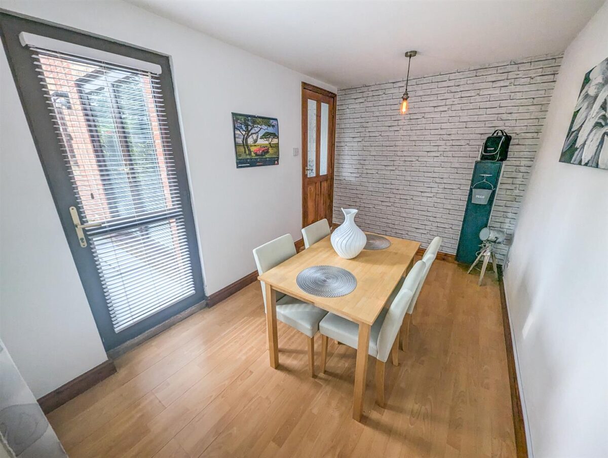 Little Meadow, Great Oakley, Corby