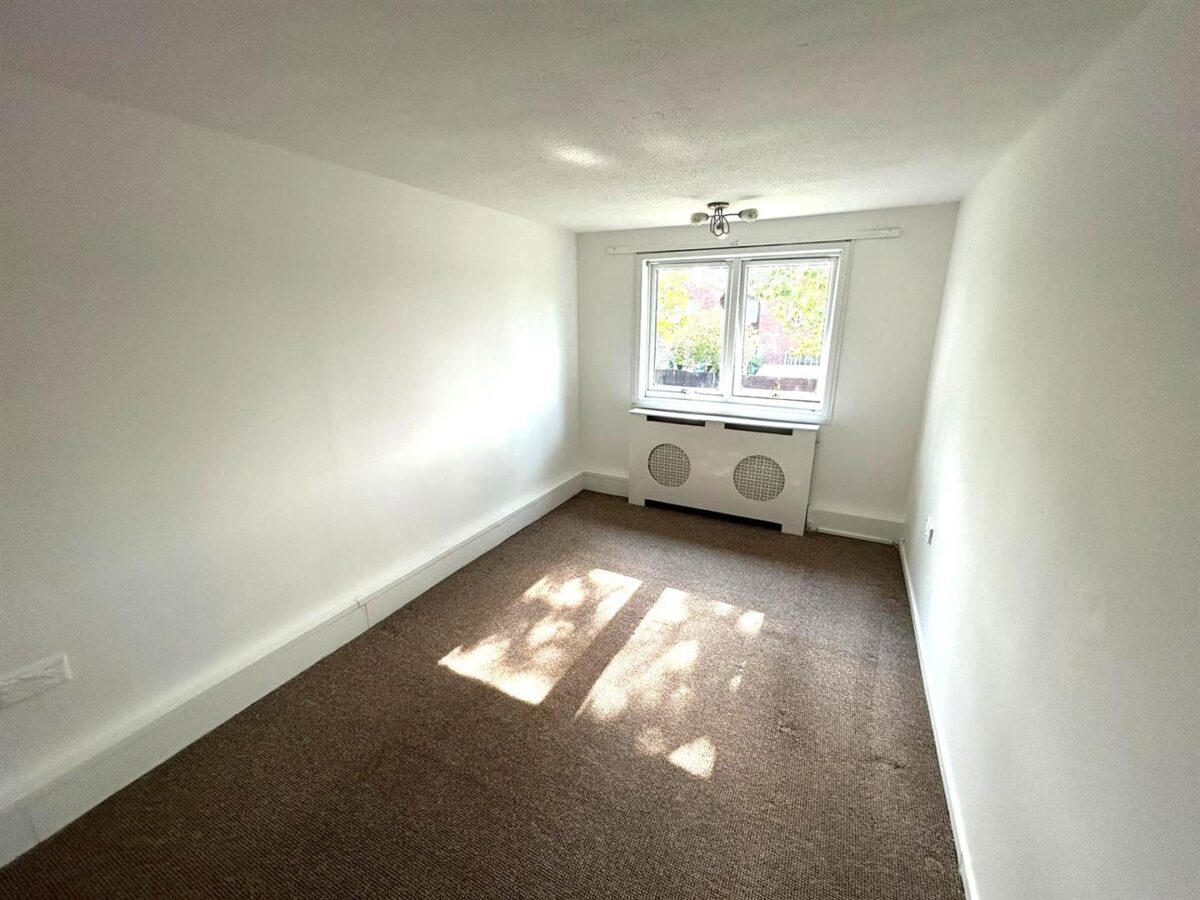 Steyning Close, Corby