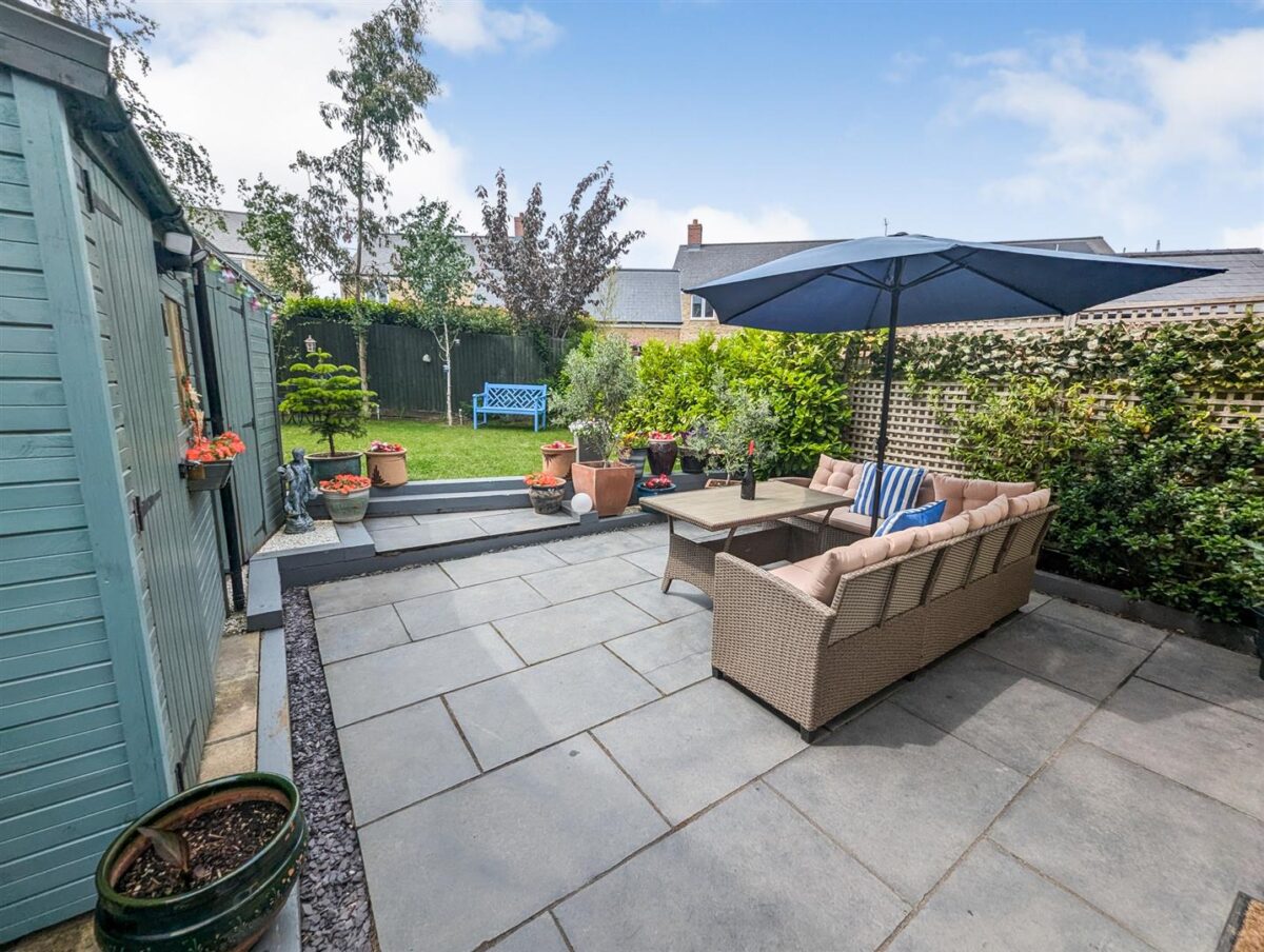 Silvester Road, Weldon, Corby