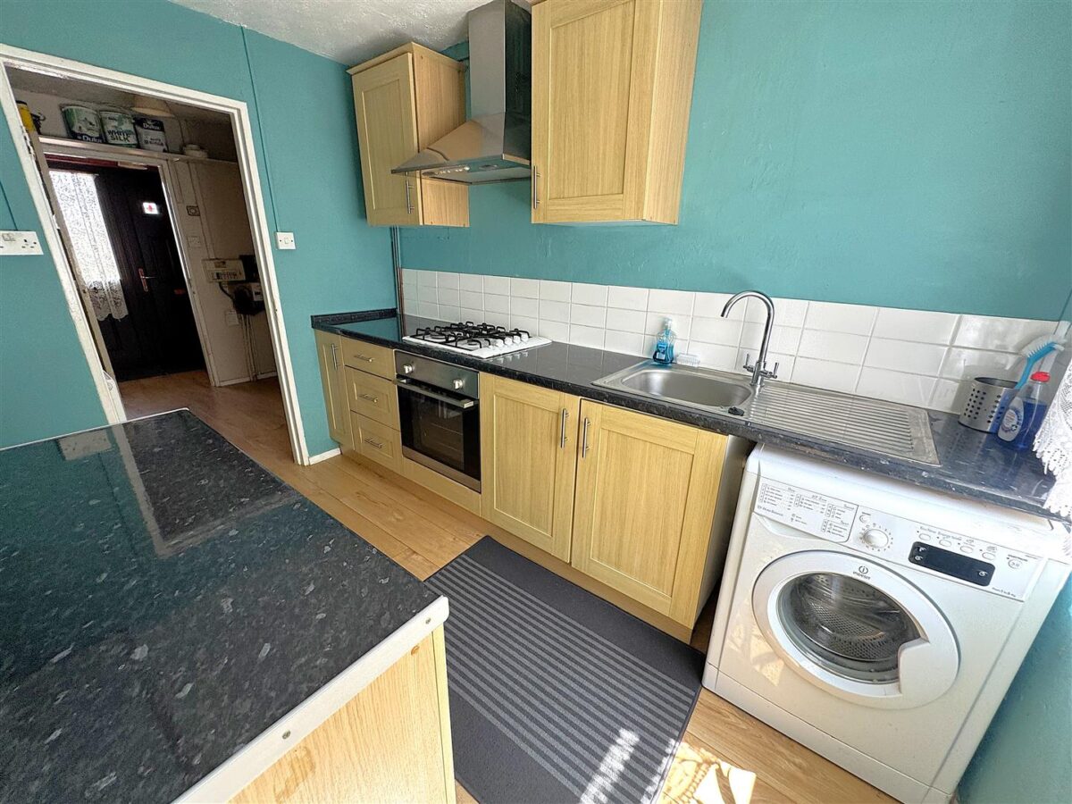 Bideford Square, Corby