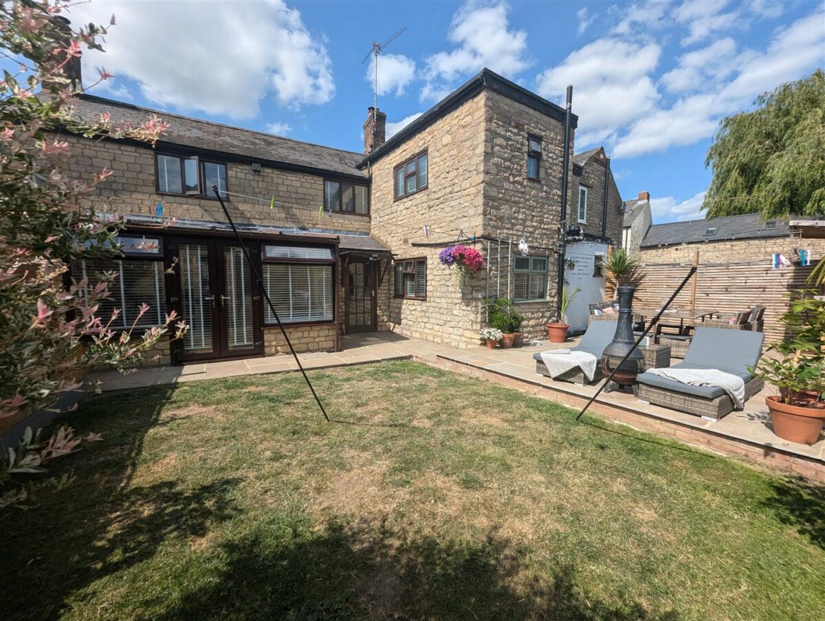 Chapel Road, Weldon, Corby