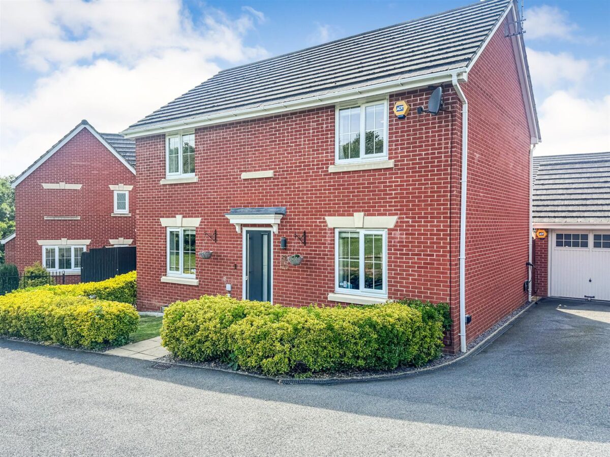 Kempton Close, Corby