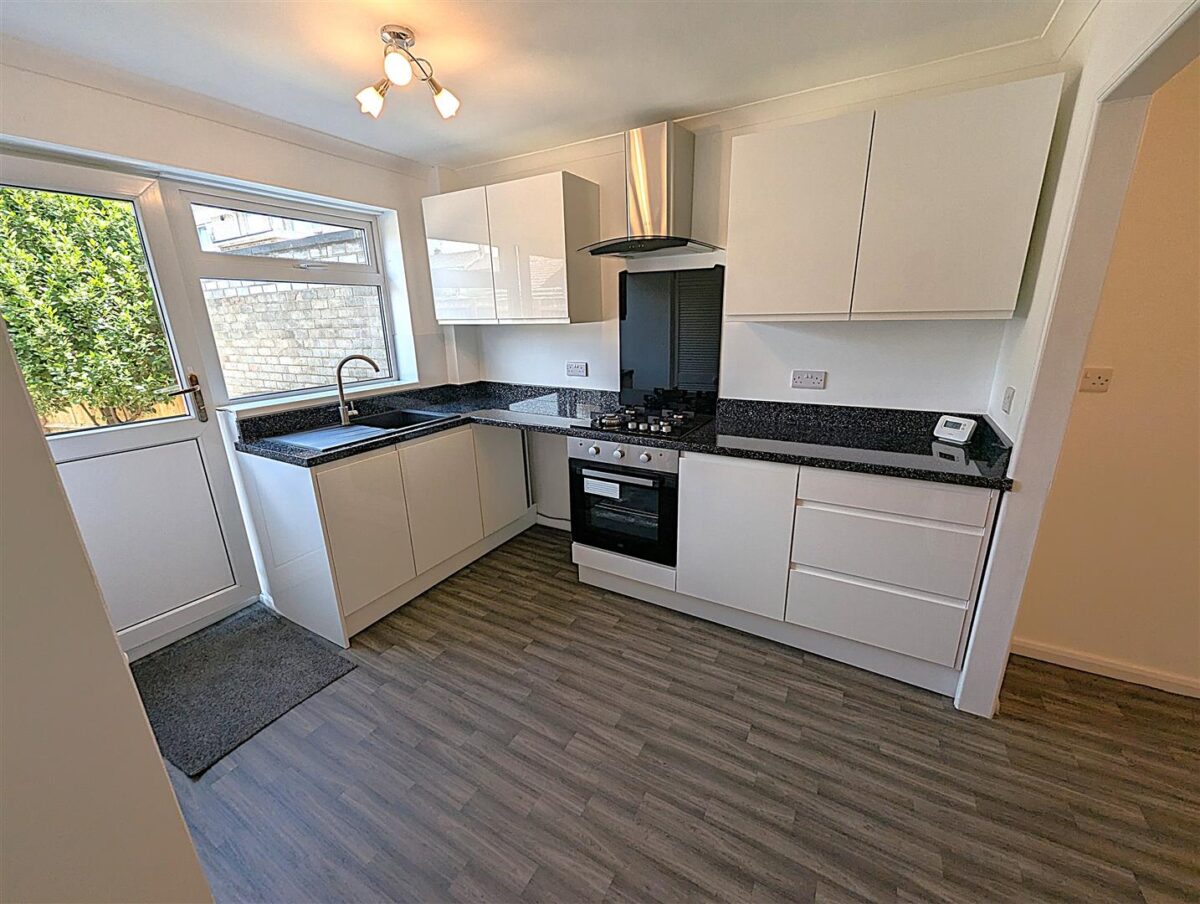 Worksop Gardens, Corby
