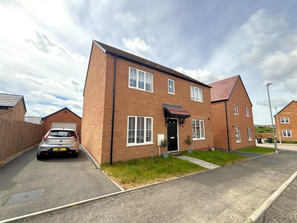 Mistletoe Gardens, Corby
