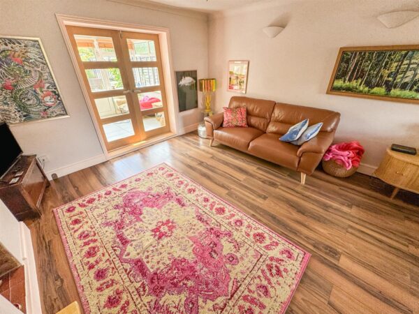 Stephenson Way, Corby