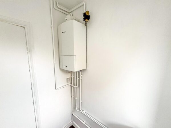 Studfall Avenue, Corby