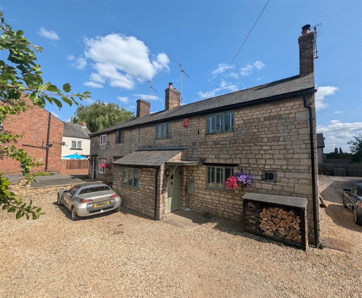 Chapel Road, Weldon, Corby