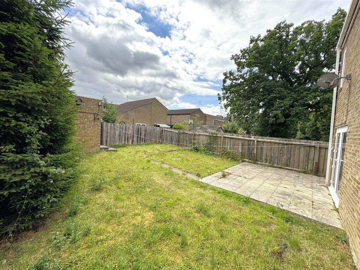 Bamburg Close, Corby